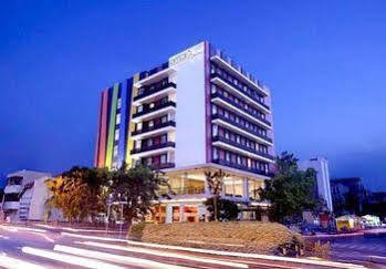 Hotel Amaris Embong Malang -